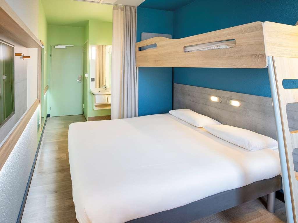 Ibis Budget Geneve Aeroport Vernier Room photo